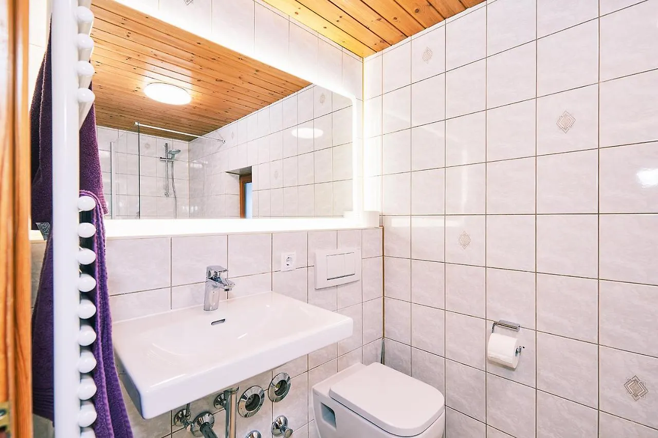 Apartment Chiemgauferienwohnungen - Wanderlust Und Alpenrose Unterwoessen